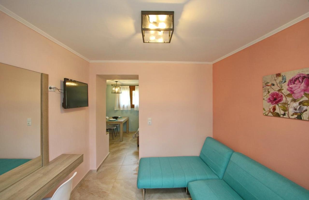 Apartament Panos House Kinira Zewnętrze zdjęcie